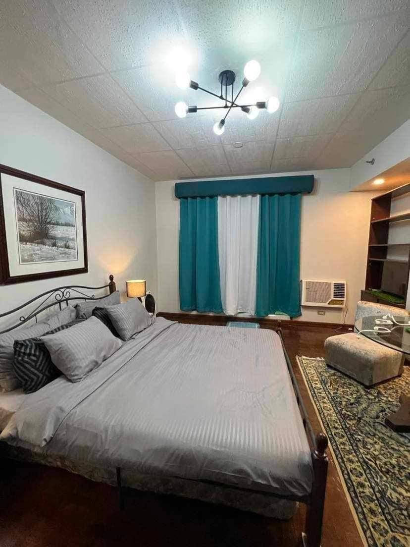 Millennium Plaza Hotel Makati City Екстериор снимка